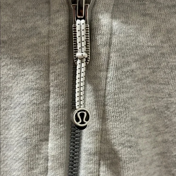 lululemon athletica Light Gray Women's Hoodie - Picture 4 of 7